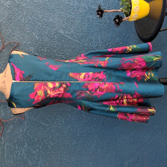 Jacquard A-Line Midi Dress🌺💖 - Picture 3 of 9